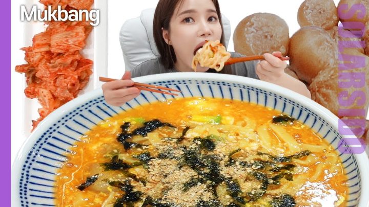 솔라잇츠ㅣ감자옹심이 장칼국수, 닭가슴살 김치만두, 김치, 아이스 매실차 먹방
