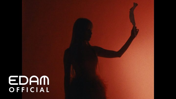 IU 6th Mini Album [The Winning] Mood Film