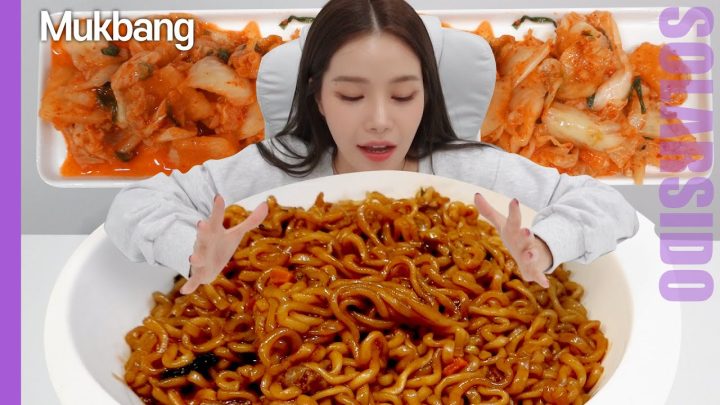 솔라잇츠ㅣ짜파게티,너구리,짜파구리,김치 먹방