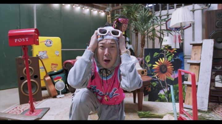 하하 - 잖아 & 키 작은 꼰대 이야기 (No matter what) M/V