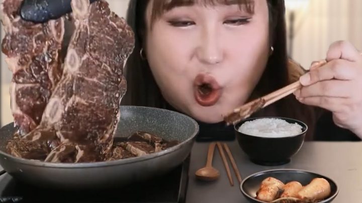 씹고 뜯고 맛보고 즐기는 LA갈비 먹방[muckbang/eatingshow]