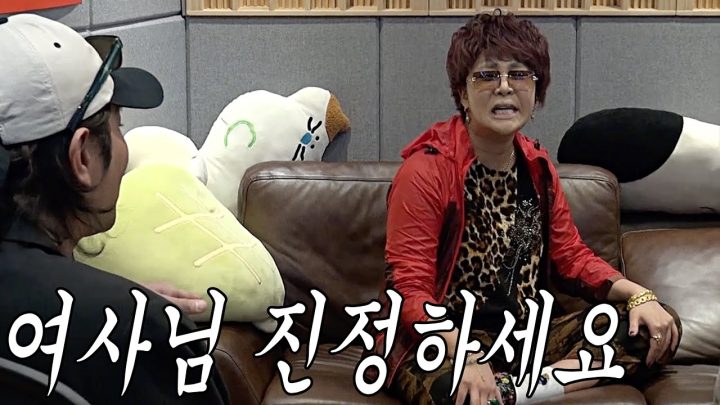 [유브이 녹음실] 명화라이브홀에서 콘서트 (이명화 편) (ENG)